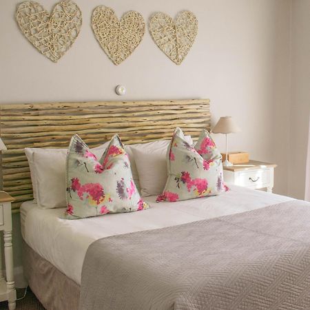 African Sands B&B Amanzimtoti Bagian luar foto